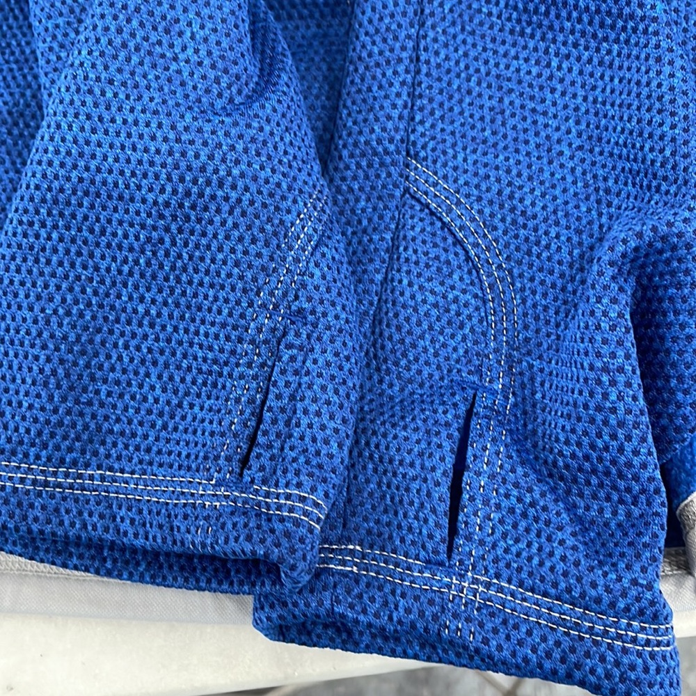 Elevate Light Jacket - Picture 14 of 14
